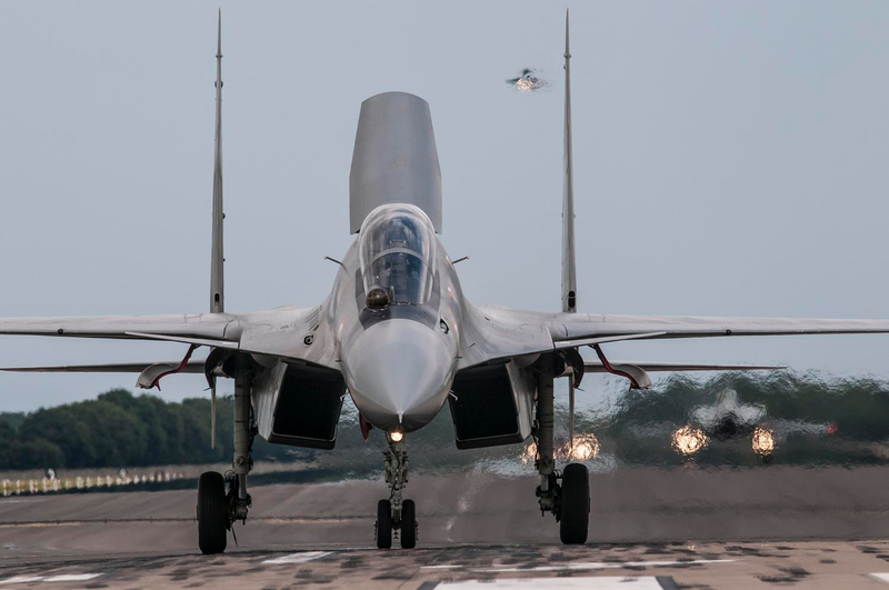 Illustration for article titled Photos: India's Su-30MKI Flankers Sparred With Royal Air Force Typhoons